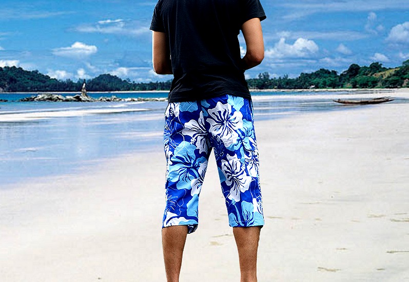 Pantacourt - Short long pour la plage - Sarouel de Bain pour homme motifs  fleurs - Couleur bleu, blanc et noir
