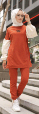 Ensemble survêtement 2 pièces - Tenue de sport hijab adaptée femme voilée (Grande taille disponible) - Couleur Brique Ensemble survetement 2 pieces - Tenue de sport hijab adaptee femme voilee (Grande taille disponible) - Couleur Brique
