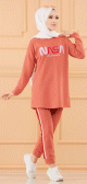 Ensemble survêtement brodé "Nasa" pour femme (Tenue de sport pour Hidjab -Boutique musulmane) - Couleur brique Ensemble survetement brode "Nasa" pour femme (Tenue de sport pour Hidjab -Boutique musulmane) - Couleur brique
