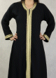 Robe Abaya Dubai noire de qualite avec bande brodee doree et strass